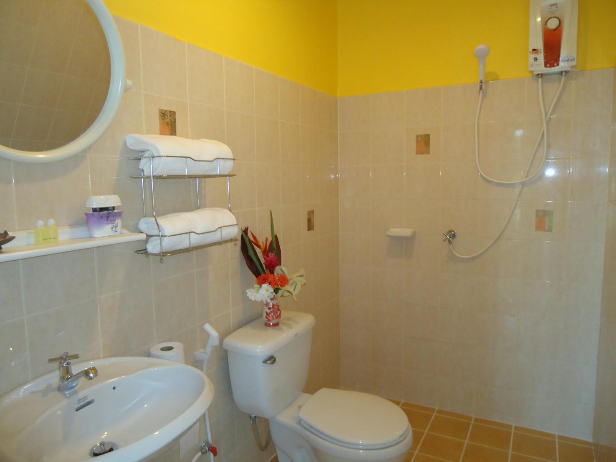 Thai Life Guesthouse Khaolak Khao Lak Quarto foto
